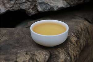 茶汤上面漂浮的油是什么