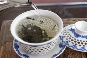 茶汤中的泡沫状物质是什么？