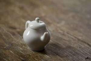 元無清溪陶瓷手作茶则最喜它那极简而温润的模样