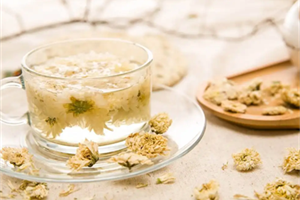 菊花茶的功效与作用及食用方法菊花茶的益处和吃法介绍
