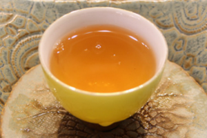蜂蜜红茶可以一起吃吗有什么功效和注意事项