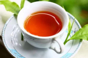 晚上喝红茶好吗晚上喝红茶能养胃等晚上喝红茶的注意事项
