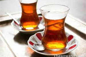 云南滇红茶的特点是什么云南滇红茶的品质特点和环境特点