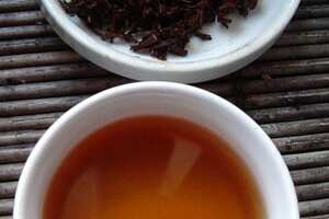 祁门红茶和锡兰红茶（祁门红茶和锡兰红茶哪个适合做奶茶）