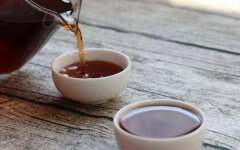 普洱茶生茶和熟茶的区别图片