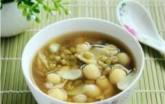 绿豆莲子汤的功效与作用，绿豆莲子汤的禁忌及副作用