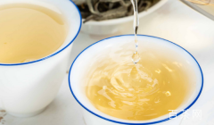 浓茶和淡茶有什么区别？浓茶和淡茶哪个更养生