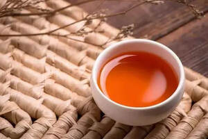 普洱熟茶究竟是何时发明的？