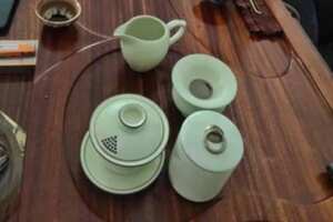 茶具选择白瓷还是汝窑_白瓷和汝窑哪个好？