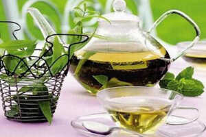 绿茶,红茶,白茶,黑茶的区别（绿茶,红茶,白茶,黑茶的区别女生）