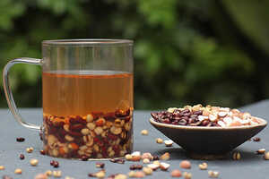 红豆薏米芡实茶不适宜人群_红豆薏米芡实茶的副作用