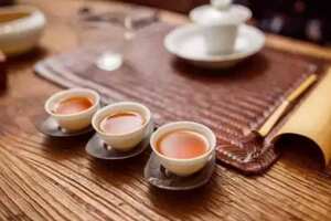 泡茶和煮茶哪个有营养_煮茶与泡茶的营养价值