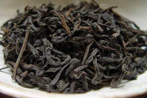 生普洱茶和熟普洱茶的区别_生普洱和熟普洱用什么茶叶