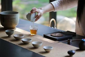 最新的中国十大名茶排名，喝过5种以上算你厉害！