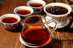 普洱熟茶和生茶哪个更刮油？（普洱熟茶和生茶哪个好一点?）