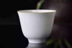 解读康熙时期的中国茶具茶器铃铛杯特点
