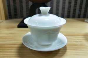 常见的七大材质的茶具优缺点_用什么材质的茶具泡茶最好？