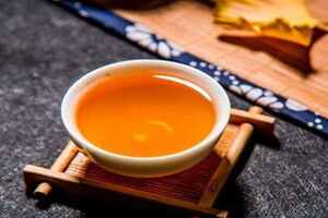 秋冬季节多喝滇红茶好处多！