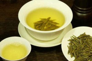 黄茶的功效和作用有行气消食和抗癌保健的好处