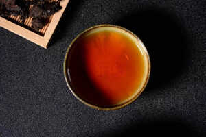 安化黑茶的坏作用，黑茶禁忌（安化黑茶的功效与作用 喝黑茶的8大禁忌）