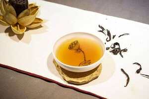 饮茶文化：茶汤晶莹照见生活的精彩