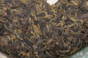 生茶，普洱茶的标准，没有之一，高端的食材往往采用最简单的方式