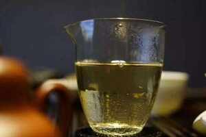 冷水泡茶的好处和坏处，茶叶泡冷水有什么好处功效？