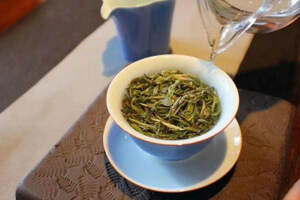 白茶是绿茶系列吗（白茶是绿茶吗）