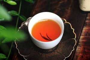 红茶和绿茶哪个去水肿