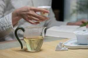 龙井茶是什么香气解析几种常见的龙井茶香气
