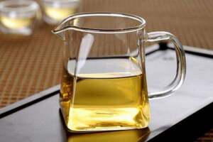 普洱生茶和熟茶的茶汤颜色是怎样的？