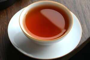 看完英国人疫情下的操作，只想喝杯红茶压压惊！