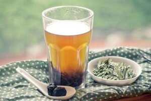 绿茶和蜂蜜能一起喝吗（绿茶能放蜂蜜一起喝吗）