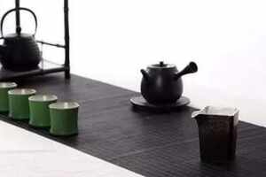 陆羽认为用什么烧水最为合适？唐朝茶圣设计了哪些茶器？