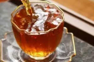 信阳红茶用多少度水泡