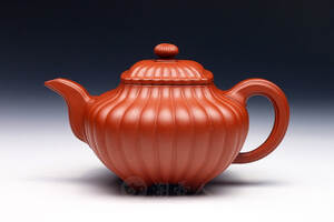 紫砂壶要养出好看的包浆，要用很贵的茶叶养？