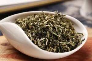 红茶和绿茶的区别，功效与作用（红茶和绿茶的区别功效与作用）