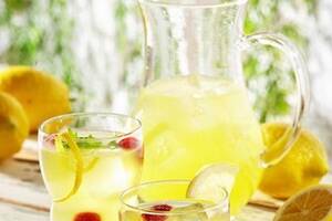 蜂蜜柠檬茶有什么功效蜂蜜柠檬茶的功效和作用