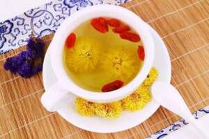 菊花枸杞冰糖茶的功效与作用