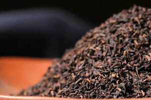 黑色一粒粒的红茶是什么茶（黑色一粒粒的红茶是什么茶图片）