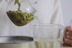 龙井茶的香气特征（龙井茶的香气特征是香气清高）