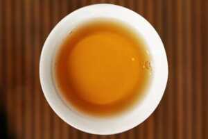 红茶正山小种的盖碗泡法（红茶盖碗泡法视频）