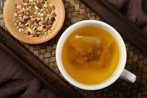 红豆薏米茶有什么功效和作用（红豆薏米茶有什么功效和作用经期能喝吗）