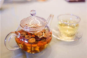 花茶的种类是根据什么命名的花茶