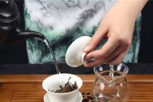 正确的盖碗泡茶方法一只盖碗泡尽所有茶
