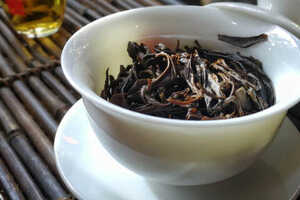 红茶属于岩茶吗（岩茶属于红茶类吗）