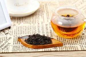 干姜红茶的功效与作用及禁忌症（干姜粉的功效与作用及禁忌症）
