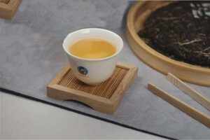 紫砂壶茶具和陶瓷茶具之争（制紫砂壶等陶瓷茶具的主要原料）