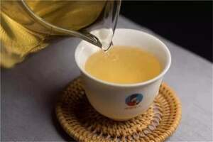 茶叶的基本知识 学习茶艺 首先要了解和掌握茶叶的分类 主要名茶的品质特点 制
