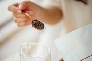 喝红茶能减肥吗（女性喝红茶能减肥吗）